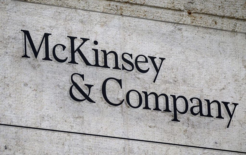 You are currently viewing Affaire McKinsey : Impact et Enjeux pour l&rsquo;État Français